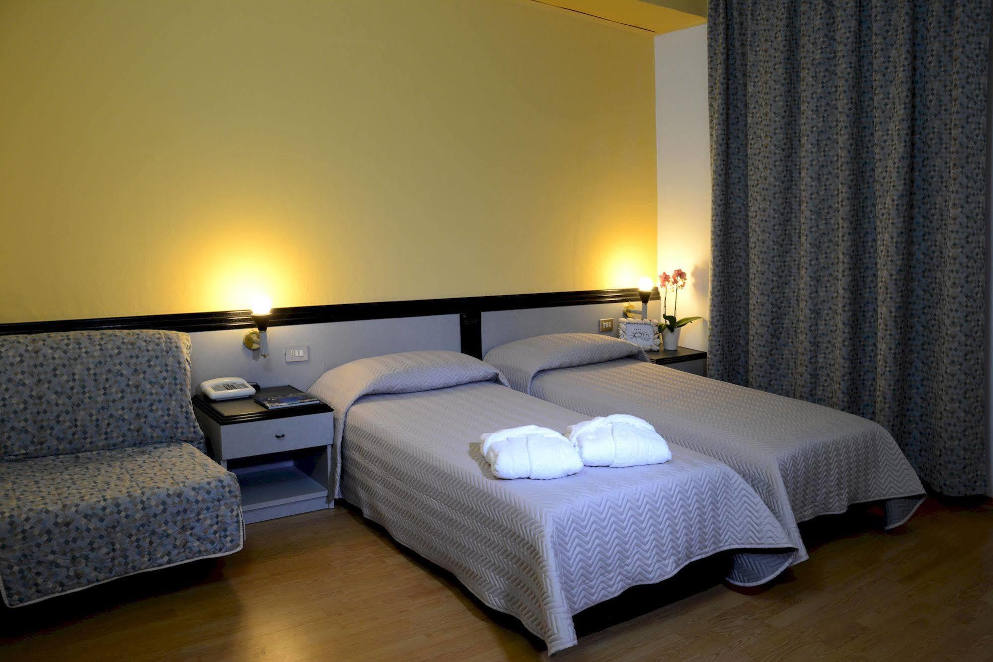 Orrì Hotel Tortolì Esterno foto
