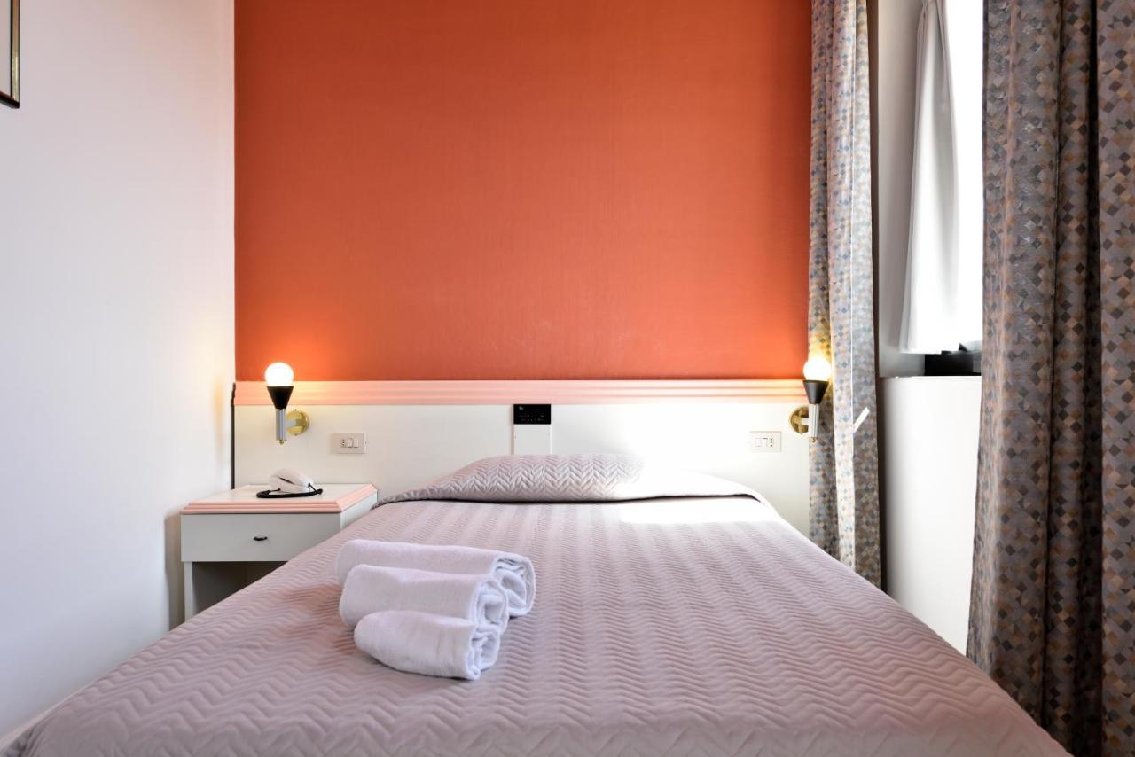 Orrì Hotel Tortolì Esterno foto