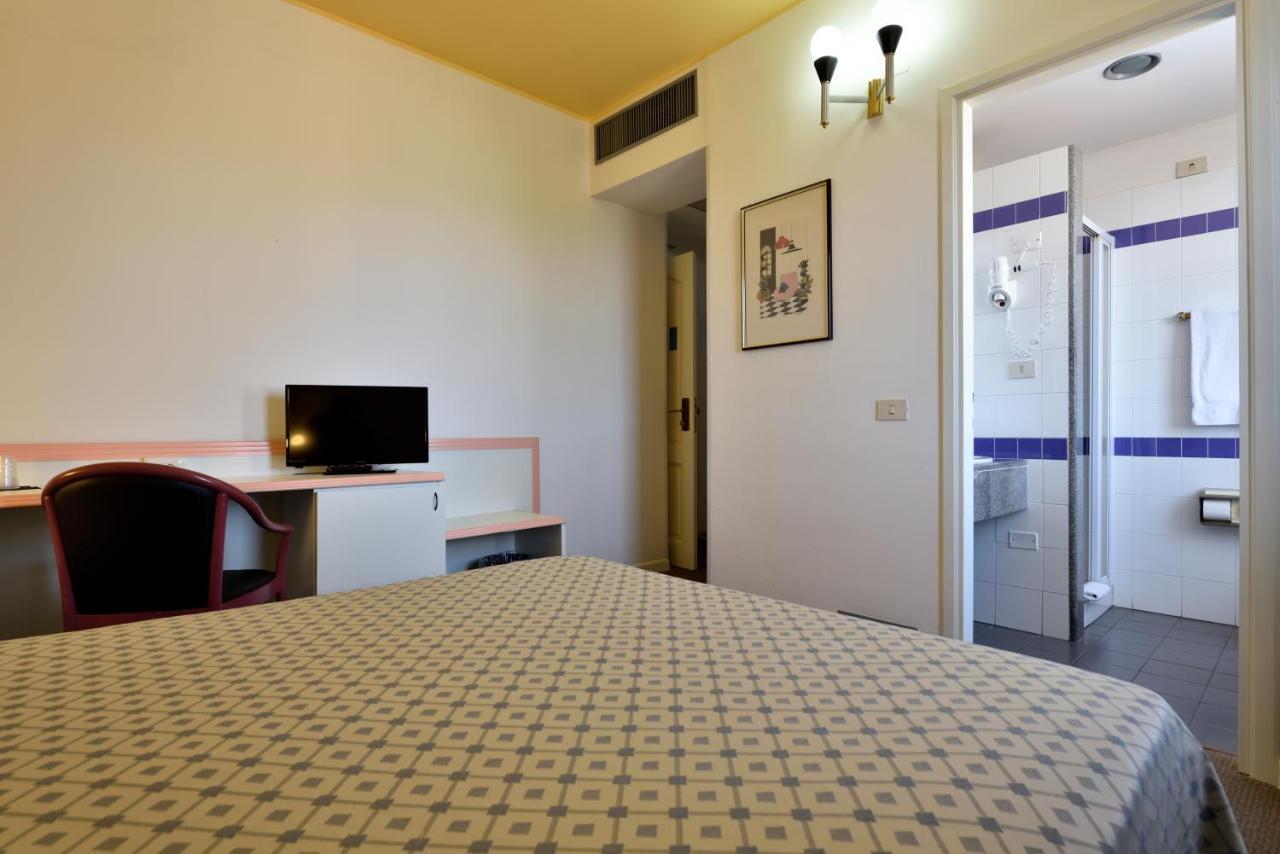 Orrì Hotel Tortolì Esterno foto