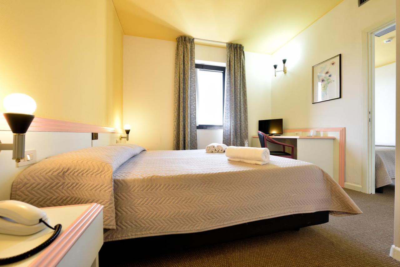Orrì Hotel Tortolì Esterno foto